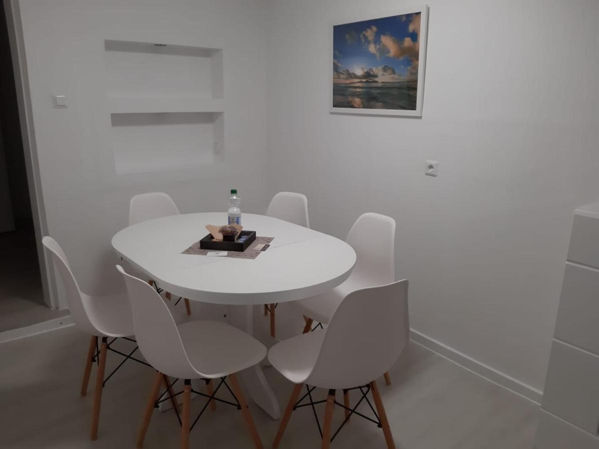 Ferienhaus Heide Zentrum エクステリア 写真